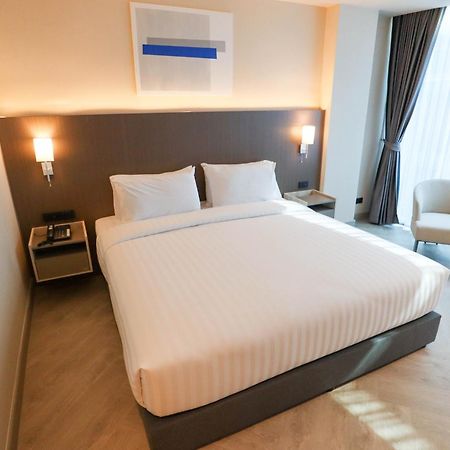 The One Cozy Living Hotel Pattaya ภายนอก รูปภาพ
