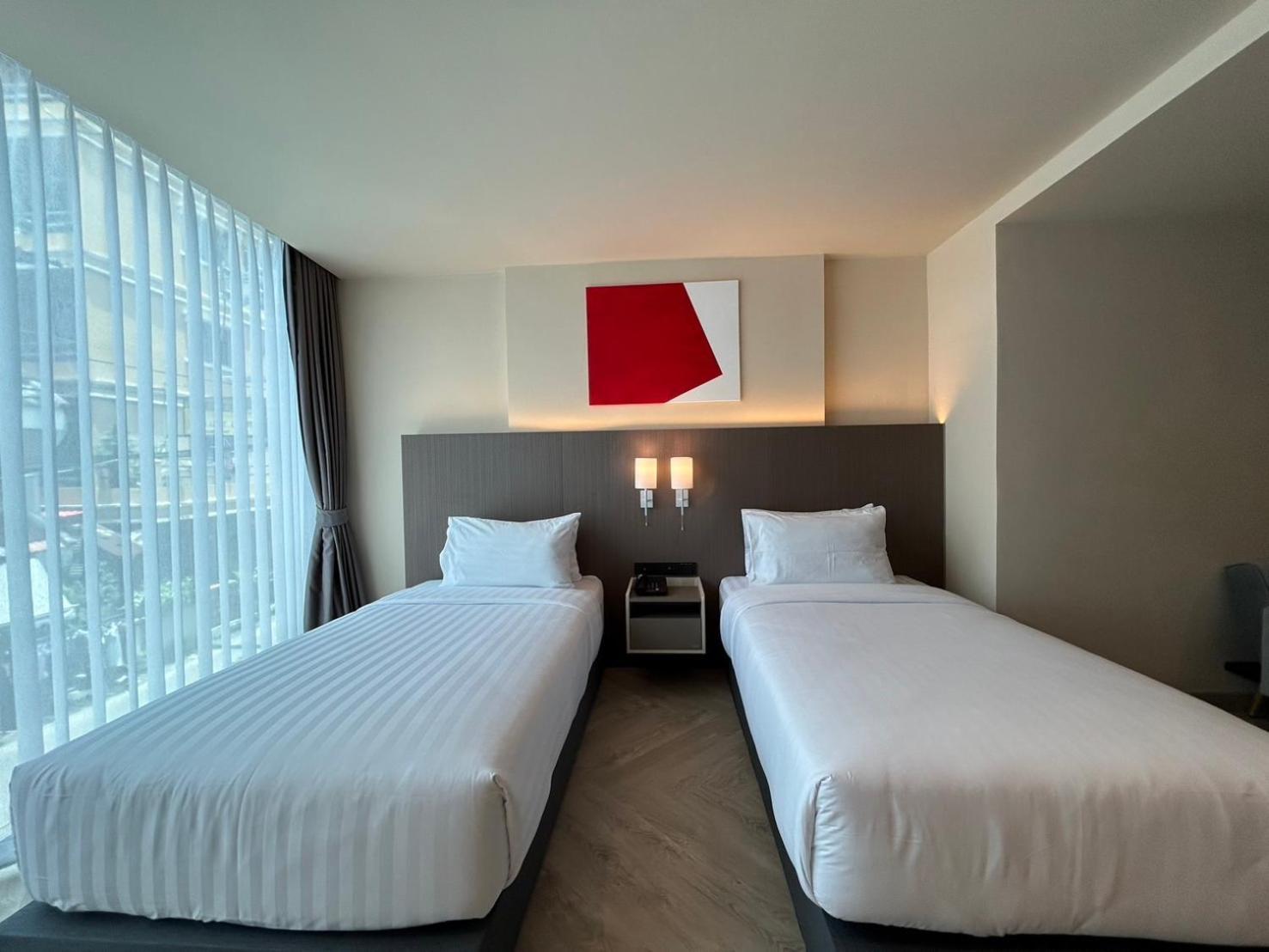 The One Cozy Living Hotel Pattaya ภายนอก รูปภาพ
