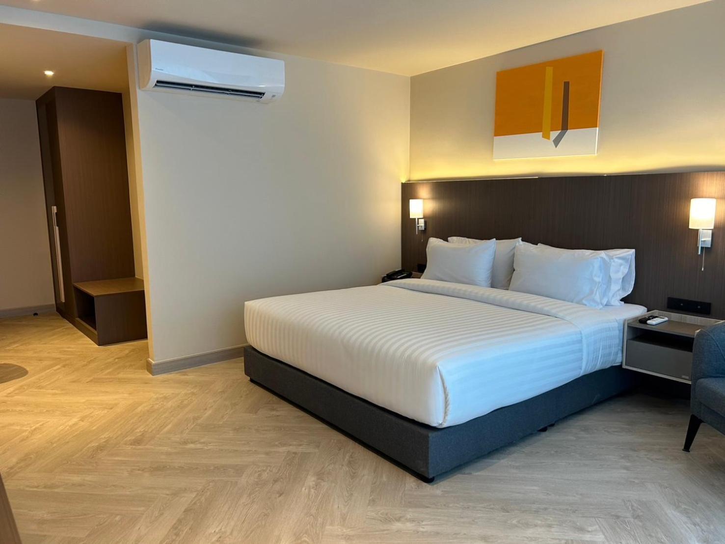 The One Cozy Living Hotel Pattaya ภายนอก รูปภาพ