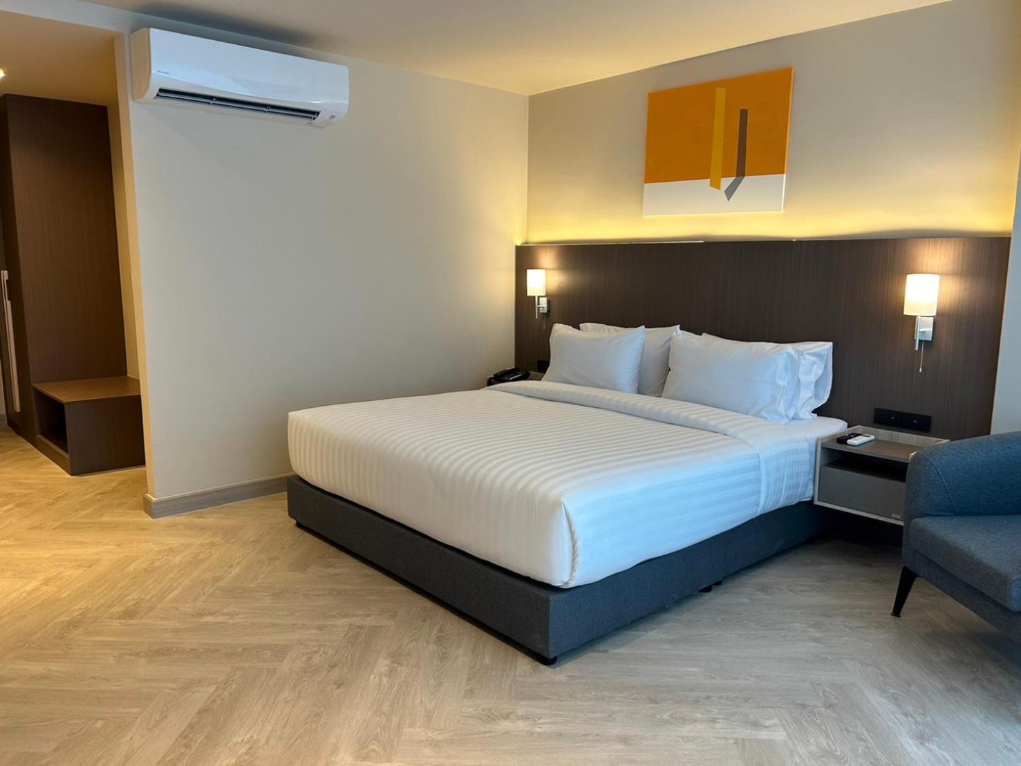 The One Cozy Living Hotel Pattaya ภายนอก รูปภาพ