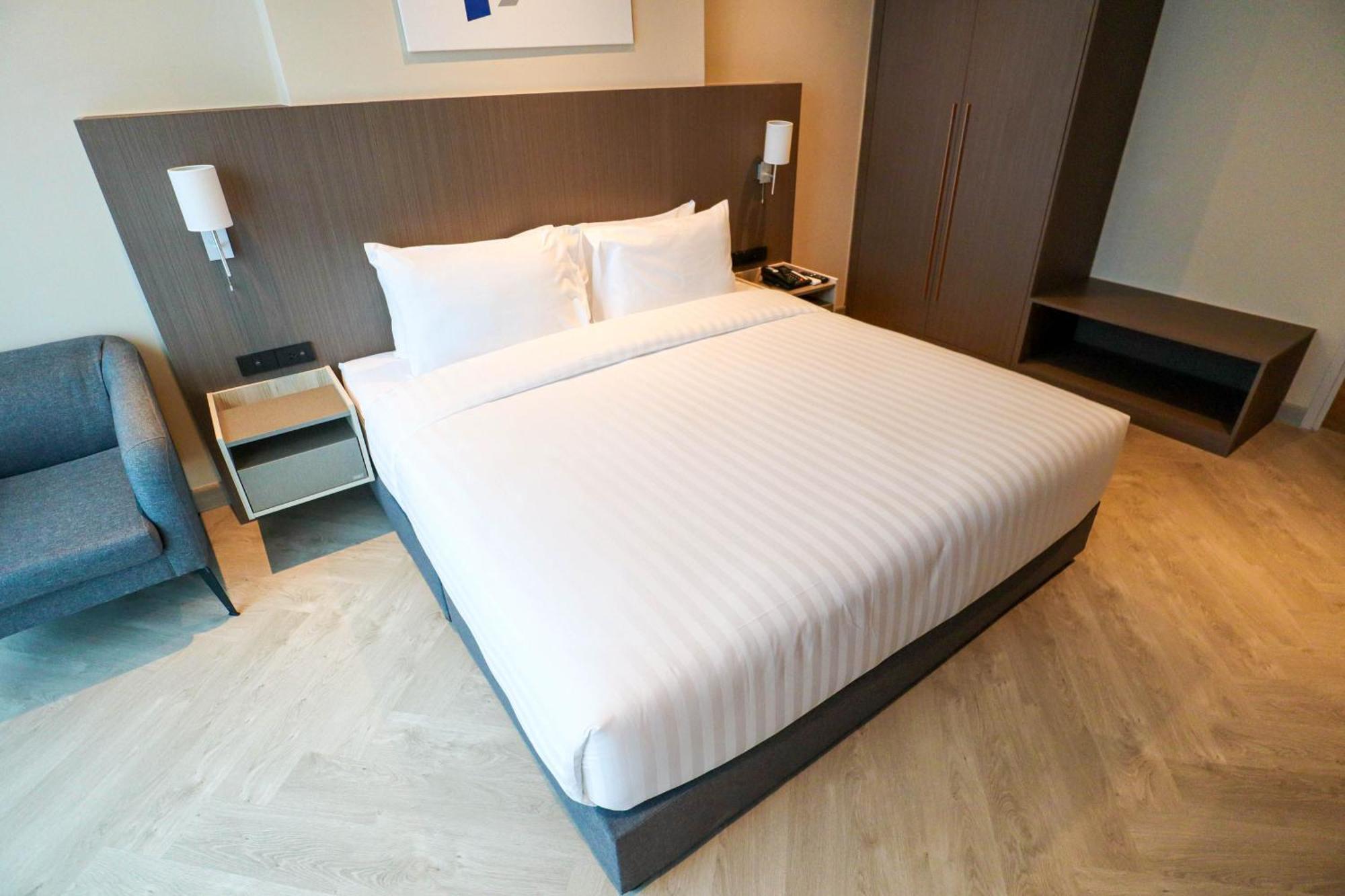 The One Cozy Living Hotel Pattaya ภายนอก รูปภาพ