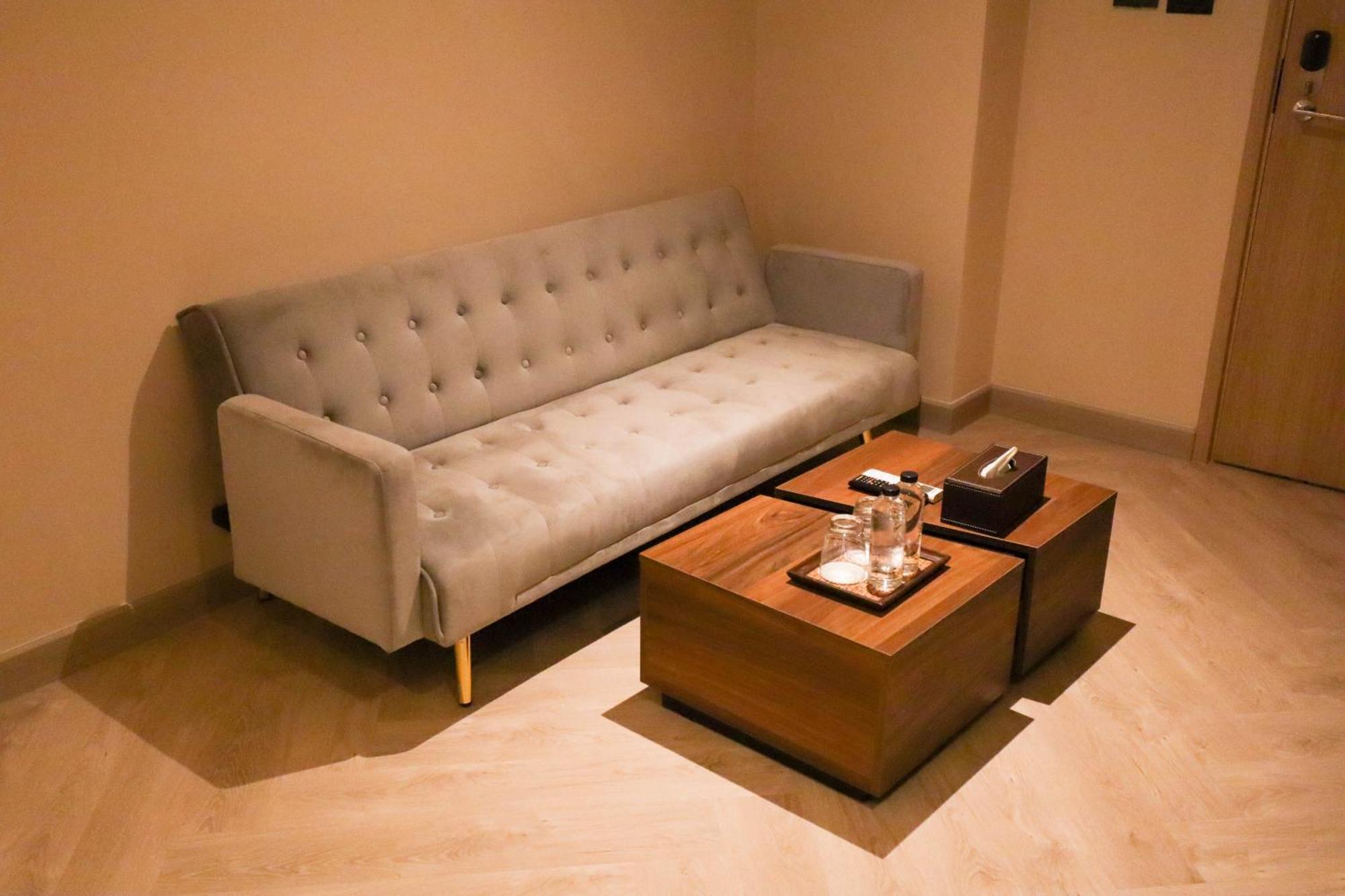 The One Cozy Living Hotel Pattaya ภายนอก รูปภาพ
